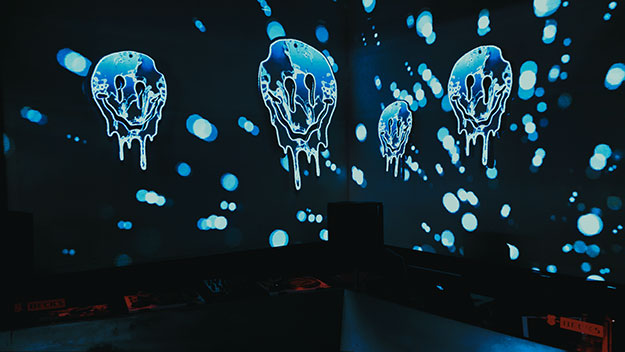 TUFFRUBBER-1606-ghostsmiley-1