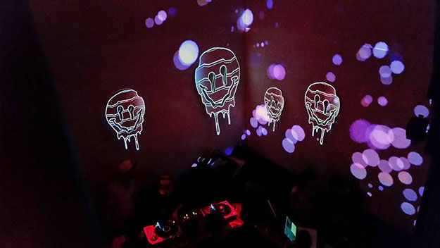 TUFFRUBBER-1606-ghostsmiley-2